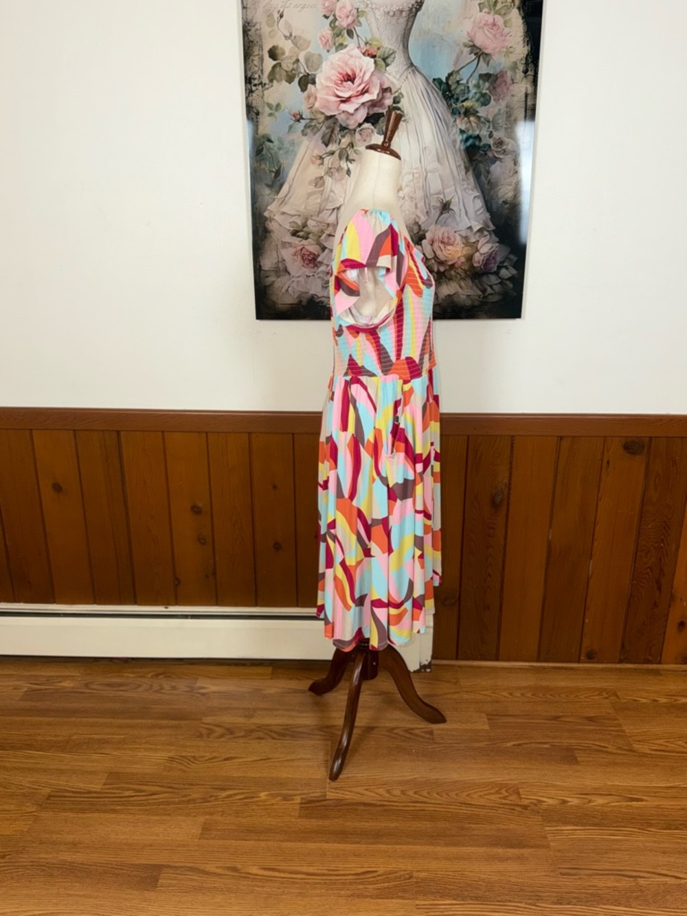 Adorable Torrid Colorful Abstract Print Short Sleeve Dress - Picture 3 of 6